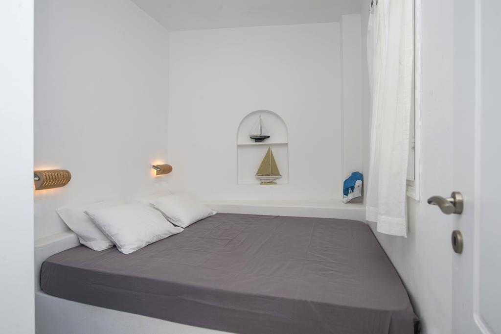 Aiolos Home With Private Veranda And Amazing Sea Views, Paros Piso Livadi Exteriör bild